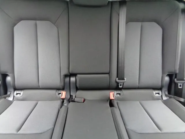 audi q3 sb 2,0 tdi aut sline/led/virt/grsj/laas/pdc/app/kuka/19''/... - slika 15