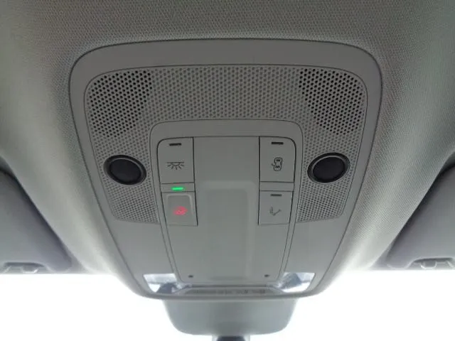 audi q3 sb 2,0 tdi aut sline/led/virt/grsj/laas/pdc/app/kuka/19''/... - slika 19