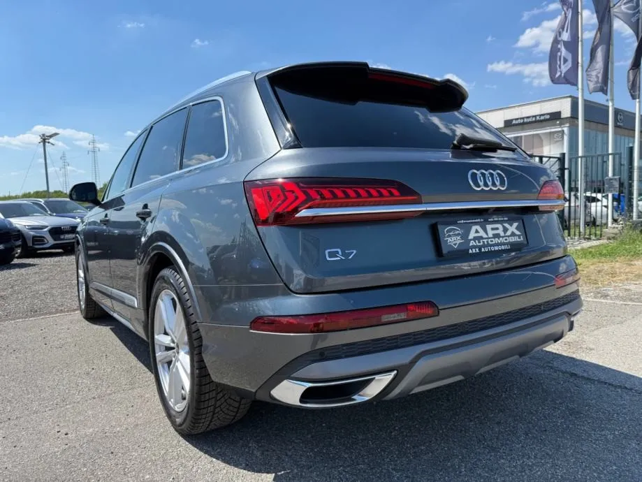 audi q7 45tdi s-line °7-sjedala°virtual°alcantara°navi°leasing° - slika 6