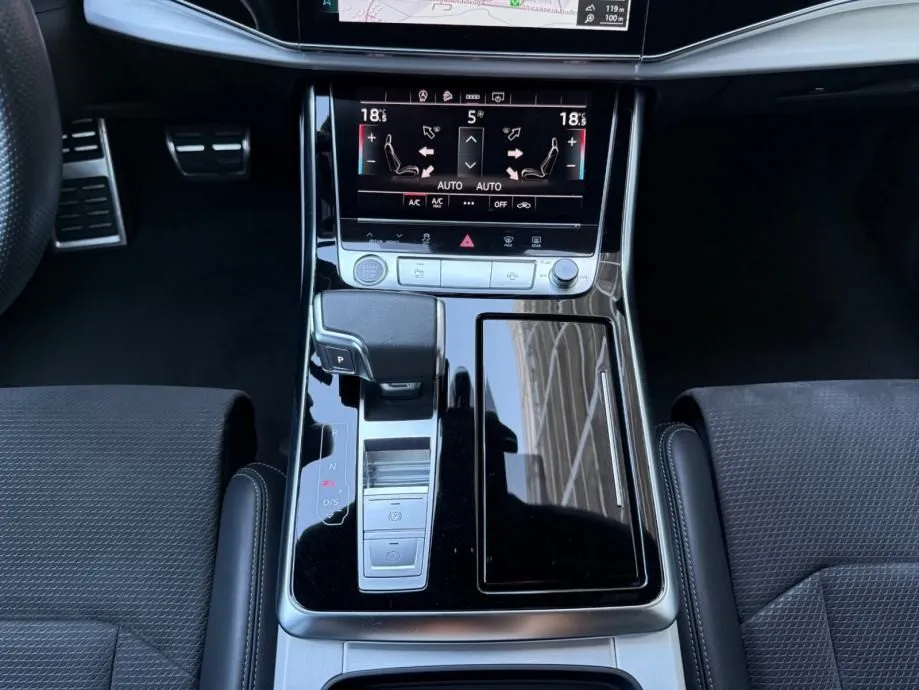 audi q7 45tdi s-line °7-sjedala°virtual°alcantara°navi°leasing° - slika 13