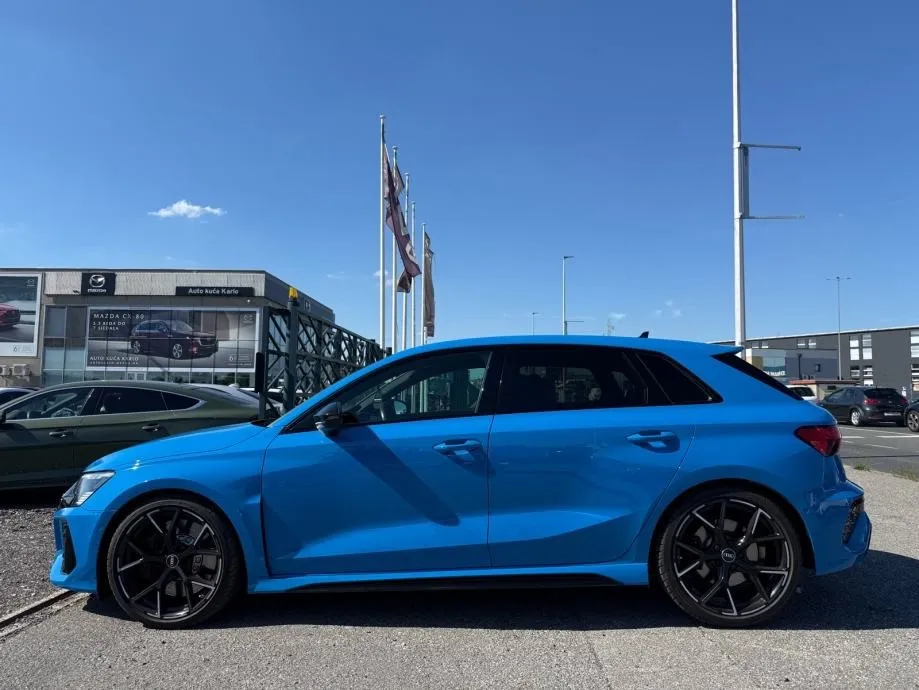 audi rs3 2.5tfsi °virtual°bang&olufsen°keyless°ambi.-light°kamera - slika 5
