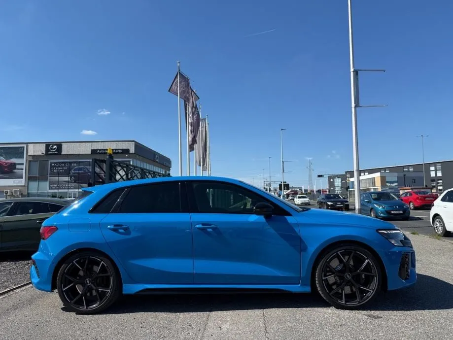 audi rs3 2.5tfsi °virtual°bang&olufsen°keyless°ambi.-light°kamera - slika 7