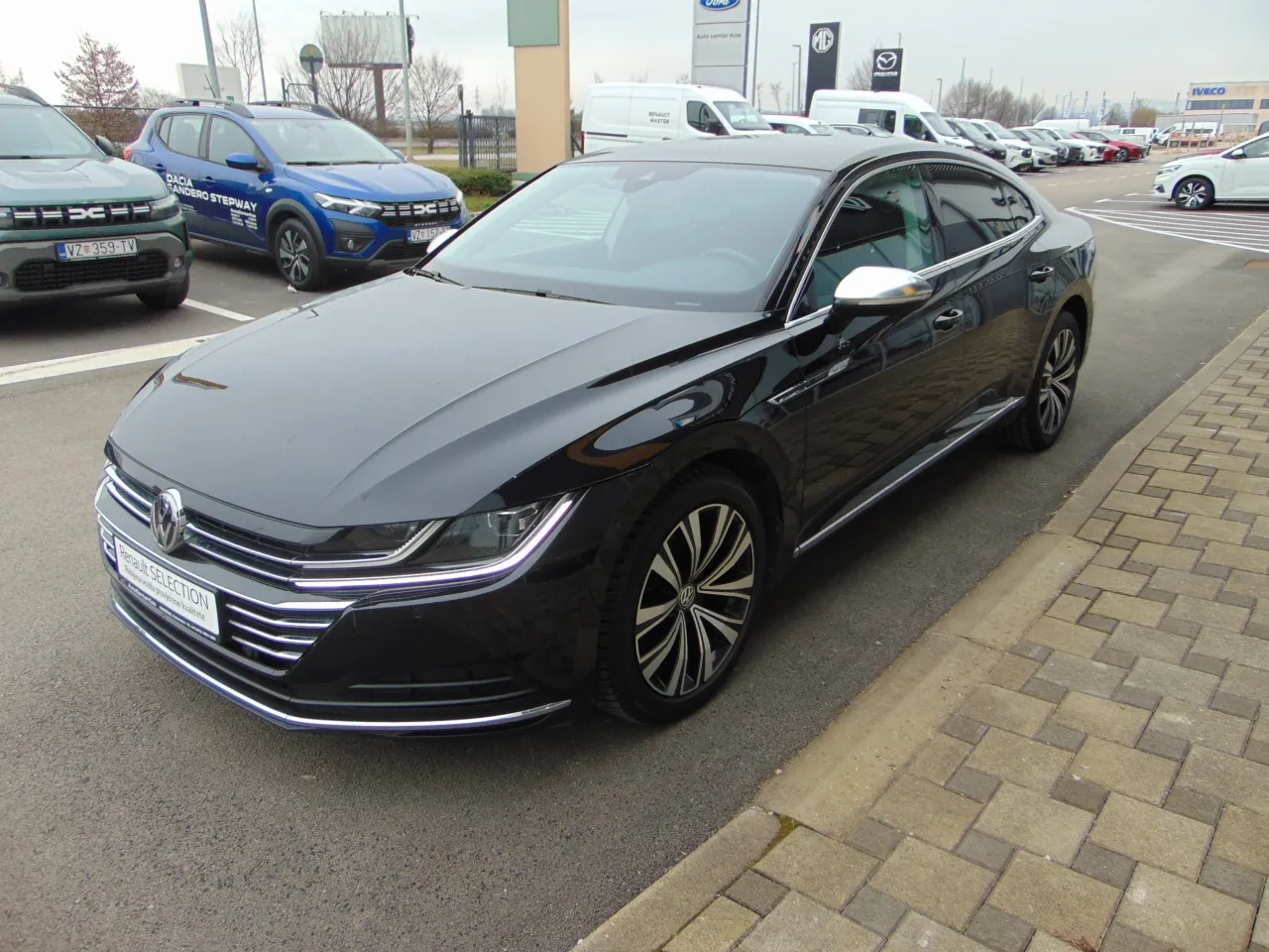 vw arteon 2,0 tdi bmt elegance dsg - slika 2