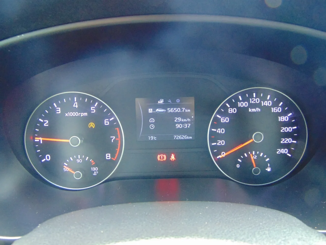 kia sportage 2wd 1,6 gdi lx active eco - slika 11