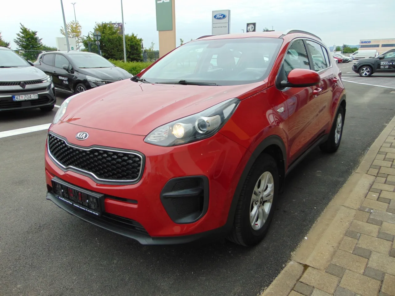 kia sportage 2wd 1,6 gdi lx active eco - slika 2