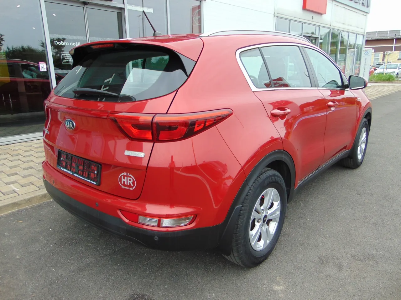 kia sportage 2wd 1,6 gdi lx active eco - slika 8