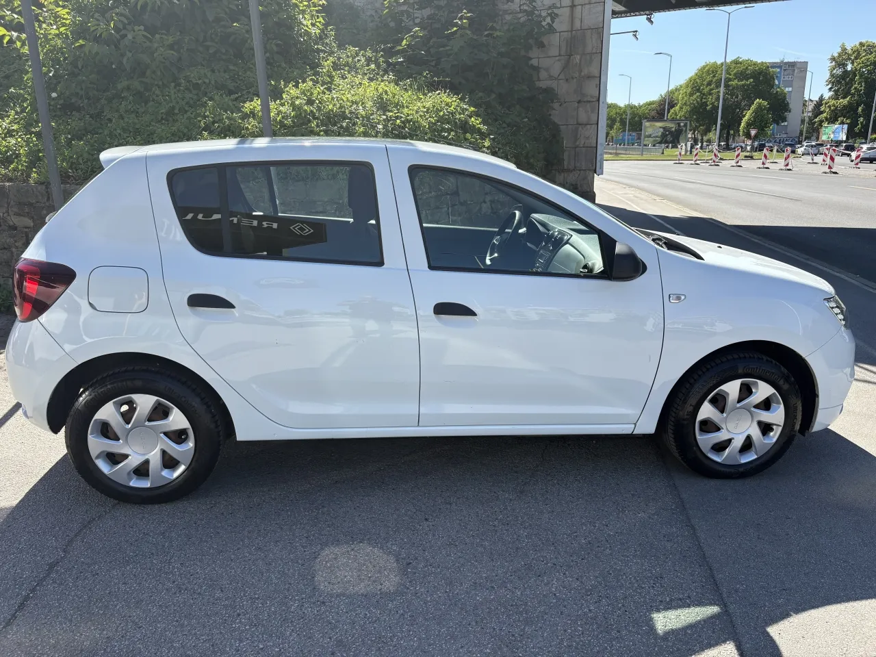 dacia sandero 1,5 dci 75 ambiance - slika 5