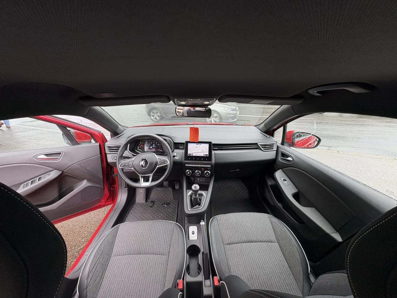 renault clio tce 90 intens - slika 14