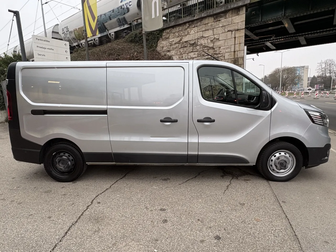 renault trafic furgon 2,0 dci 150 energy l2h1p3 - slika 4