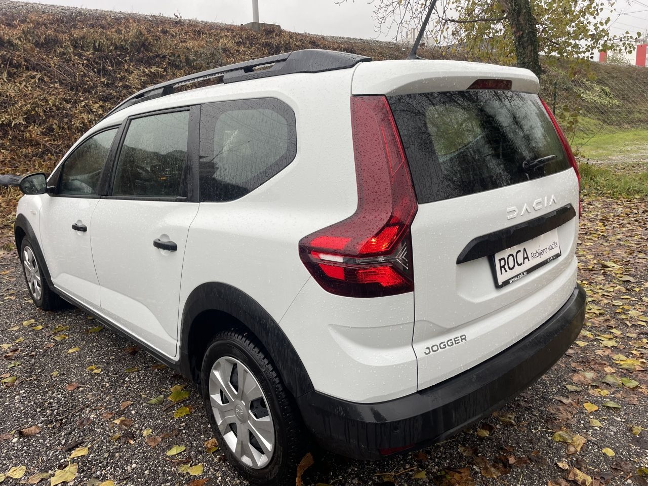 dacia jogger 1,0 tce 110 essential (5 sjedala) - slika 7