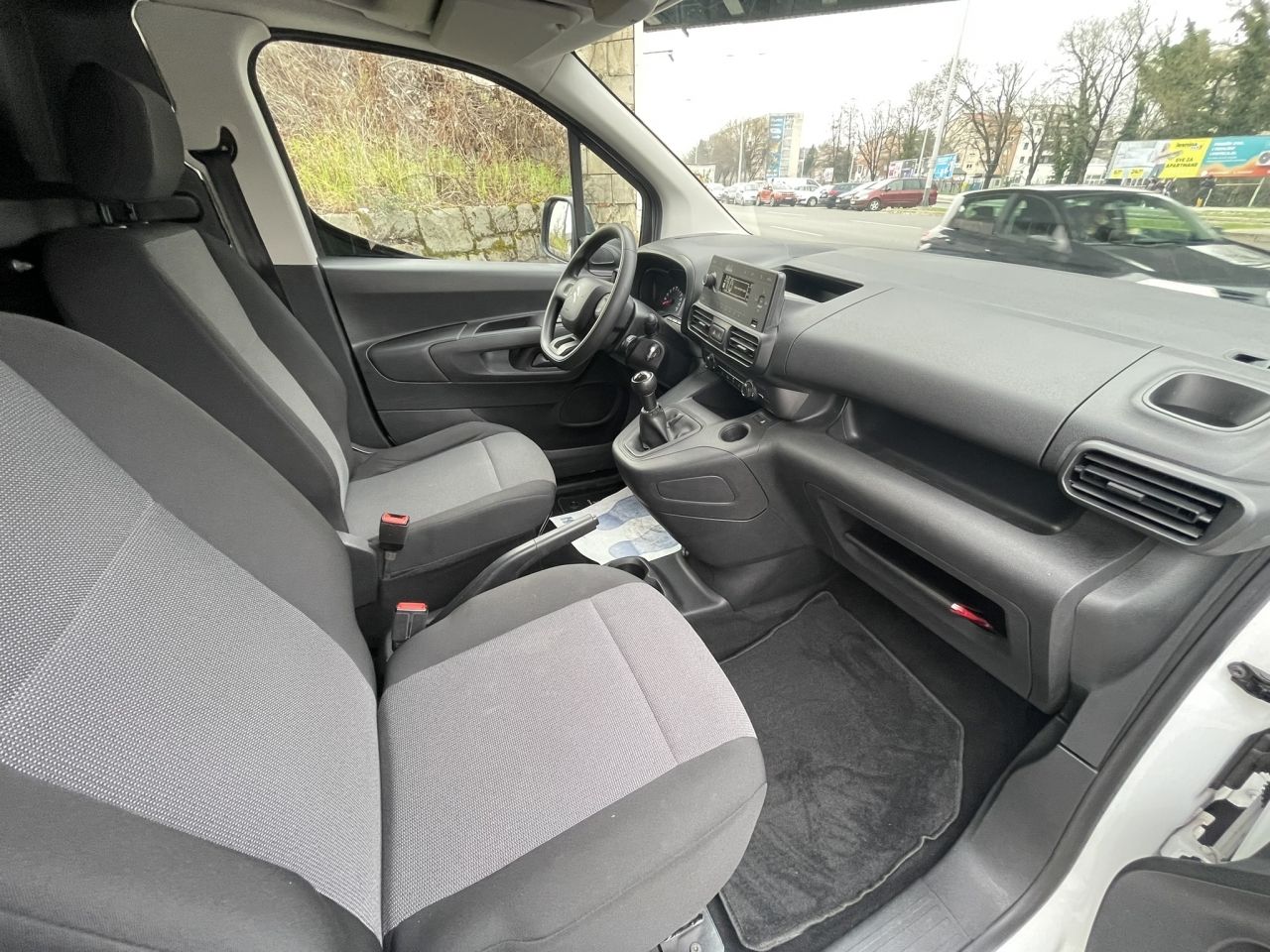 citroën berlingo 1,6 bluehdi 100 s&amp;amp;amp;amp;amp;s m 650 - slika 12