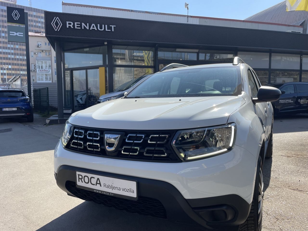 dacia duster 1,0 tce 100 eco-g essential - slika 2