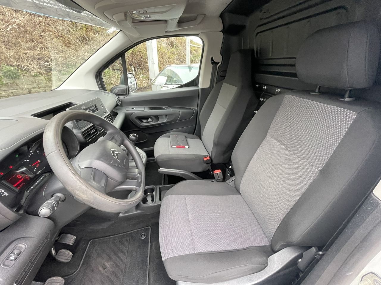citroën berlingo 1,6 bluehdi 100 s&amp;amp;amp;amp;amp;s m 650 - slika 13