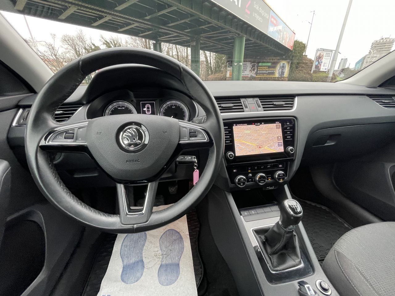 škoda octavia 1,6 tdi style - slika 14