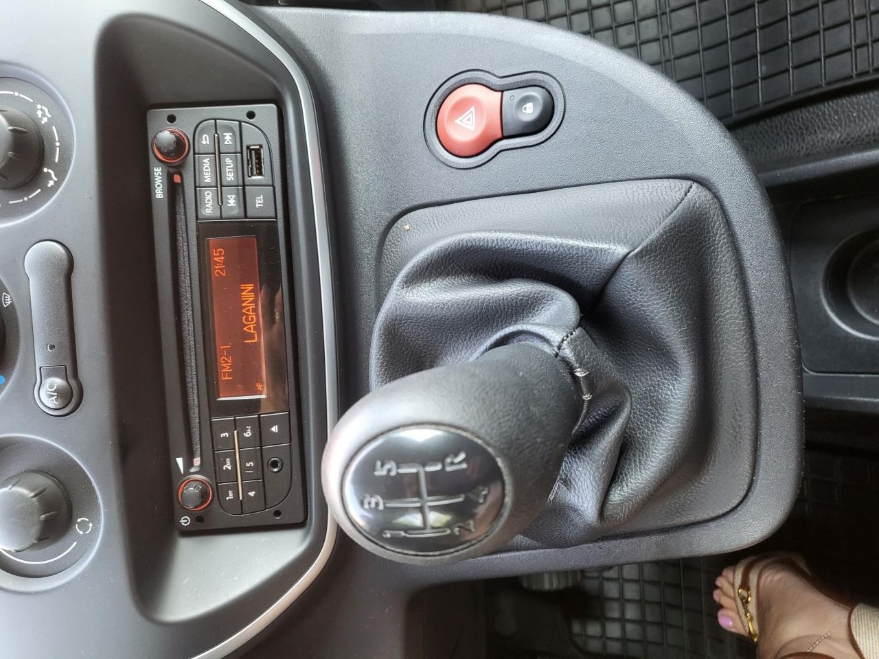 renault kangoo express maxi furgon 1,5 dci 90 energy - slika 12