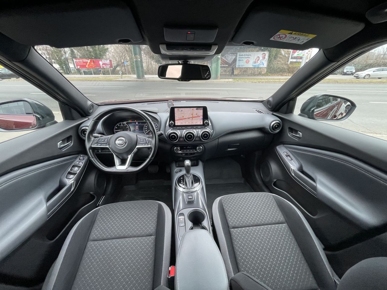 nissan juke 1,0 dig-t n-connecta dct - slika 12