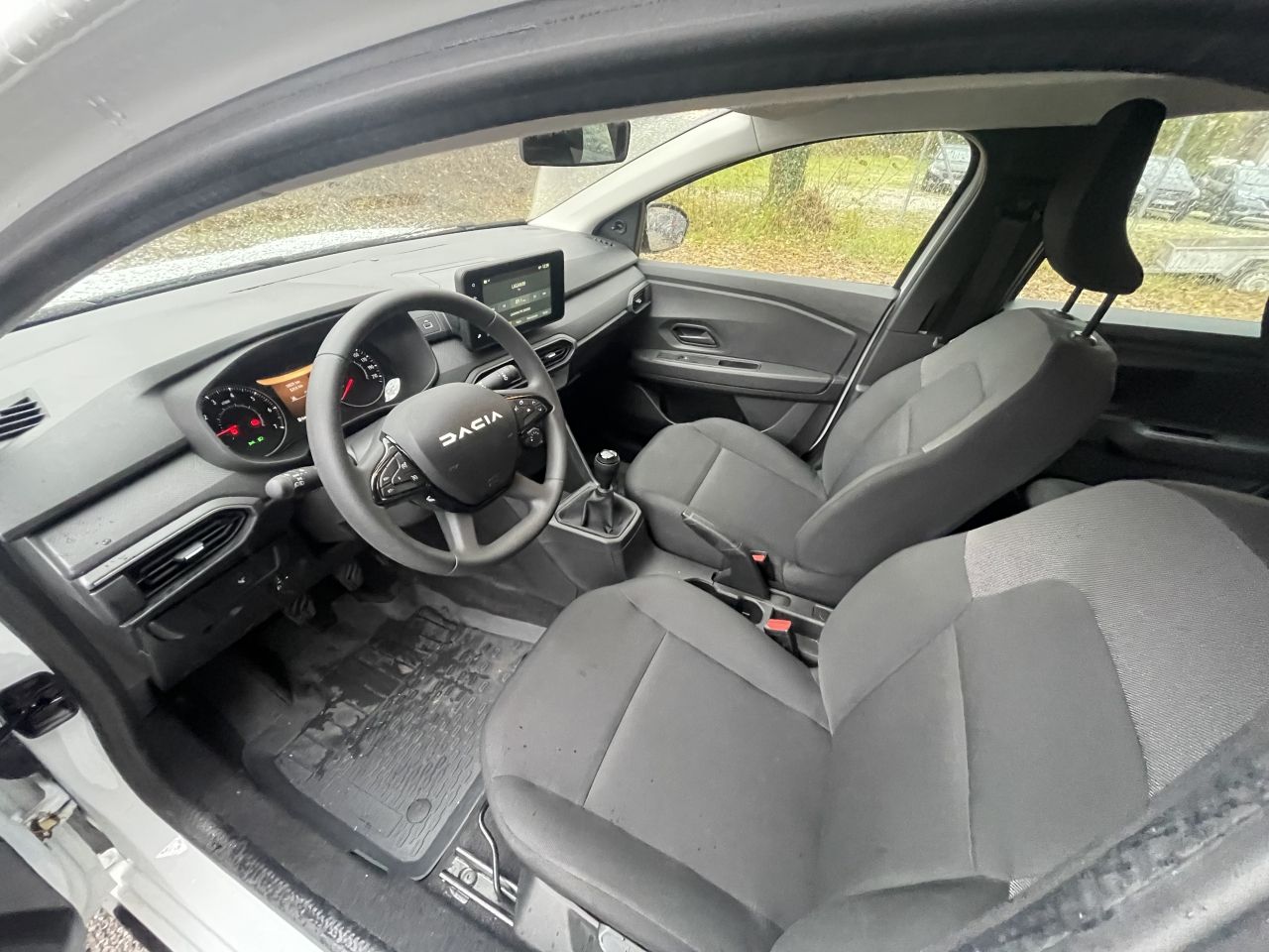 dacia jogger 1,0 tce 110 essential (5 sjedala) - slika 13