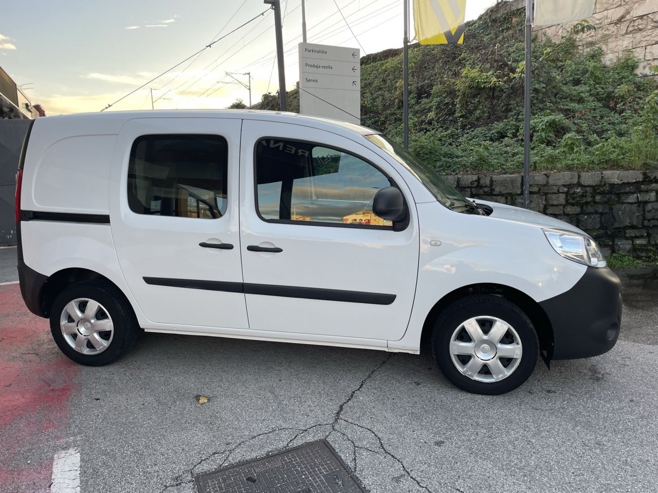 renault kangoo express furgon 1,5 dci 75 energy - slika 4