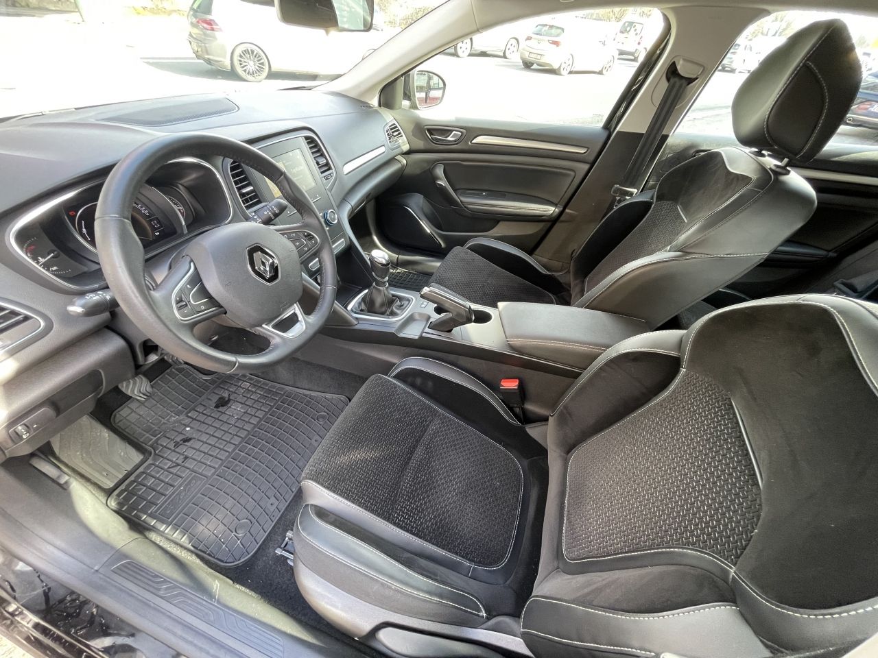 renault mégane grandtour blue dci 115 intens - slika 15