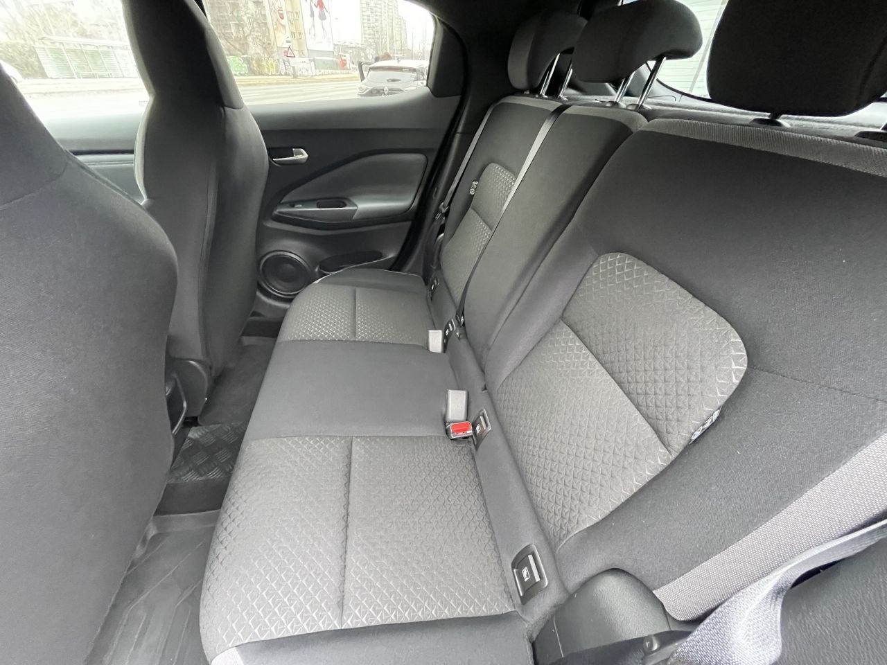 nissan juke 1,0 dig-t n-connecta dct - slika 11