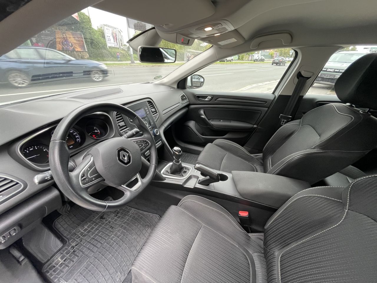 renault mégane grandtour dci 110 energy business - slika 15