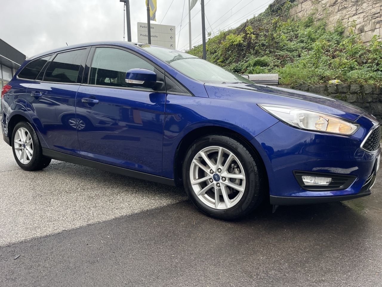 ford focus karavan 1,5 tdci business - slika 4