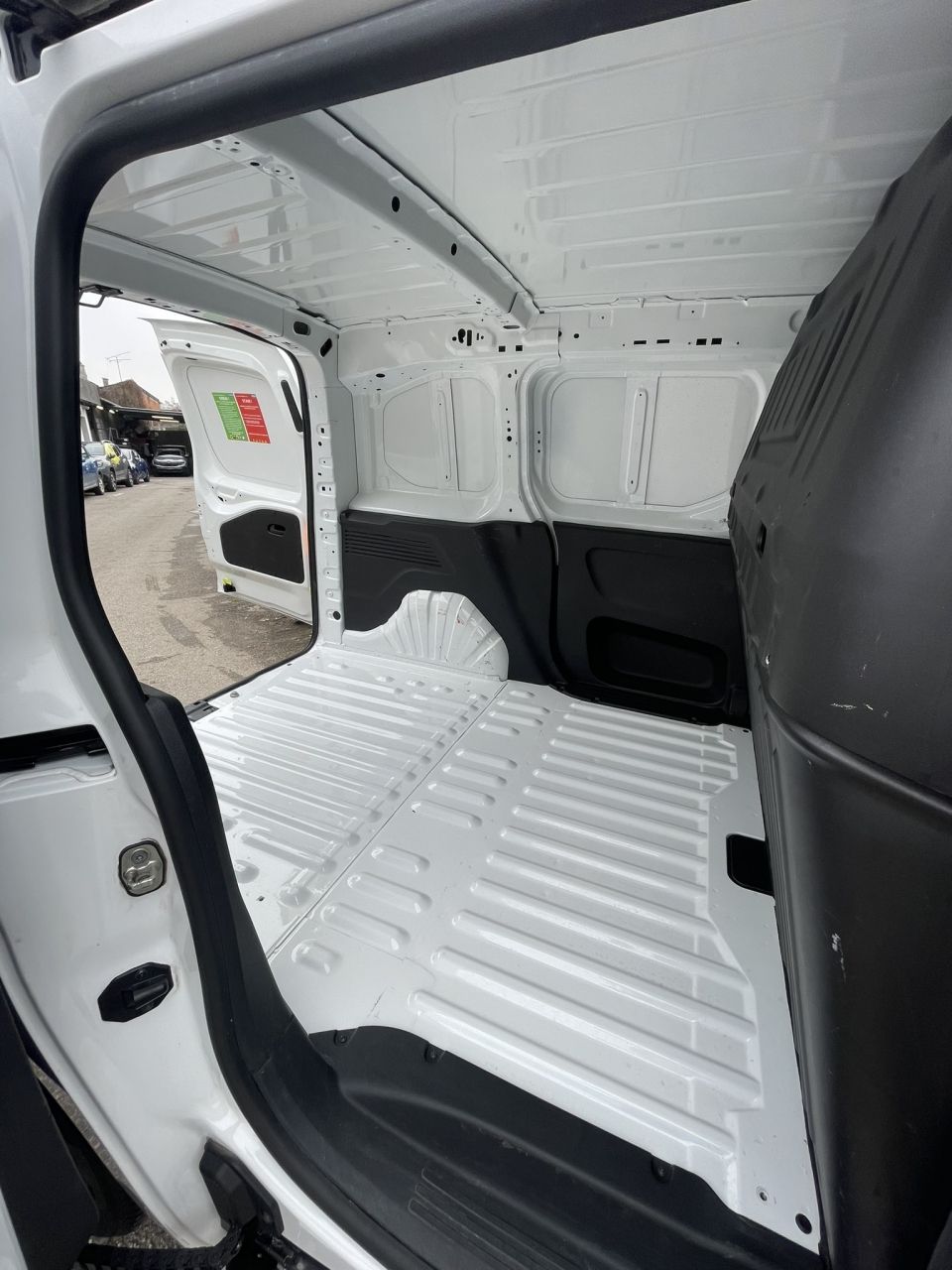 citroën berlingo 1,6 bluehdi 100 s&amp;amp;amp;amp;amp;s m 650 - slika 10