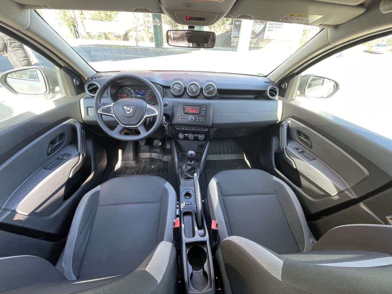 dacia duster 1,0 tce 100 eco-g essential - slika 13