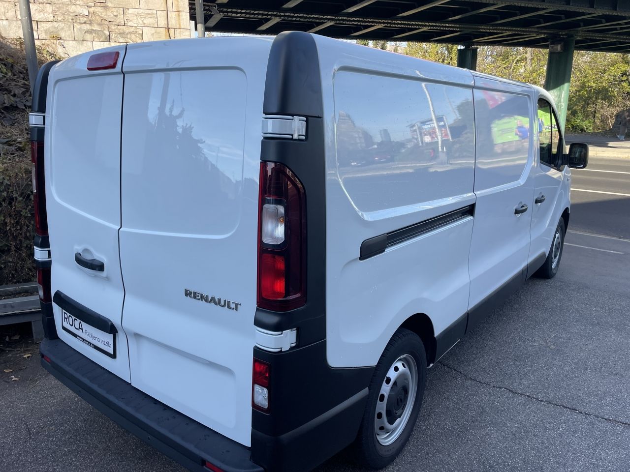 renault trafic furgon 2,0 dci 120 l2h1p2 - slika 5