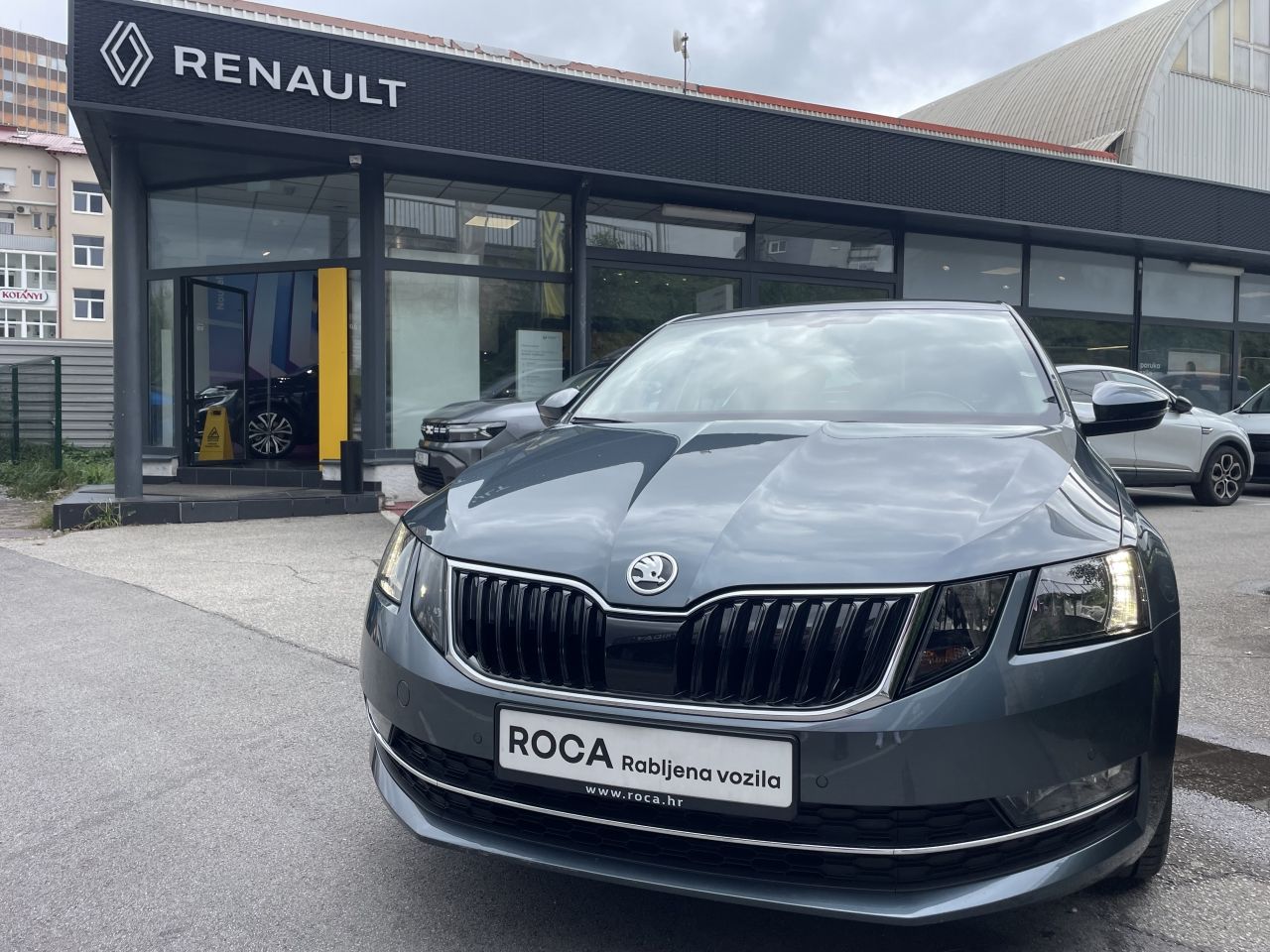 škoda octavia 1,6 tdi style - slika 2