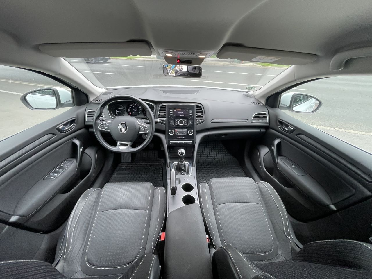renault mégane grandtour dci 110 energy business - slika 11