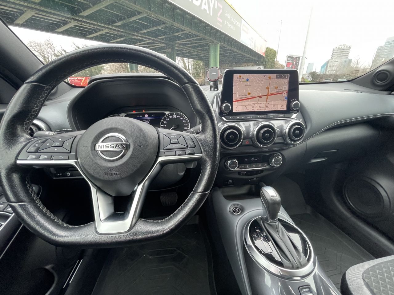 nissan juke 1,0 dig-t n-connecta dct - slika 13
