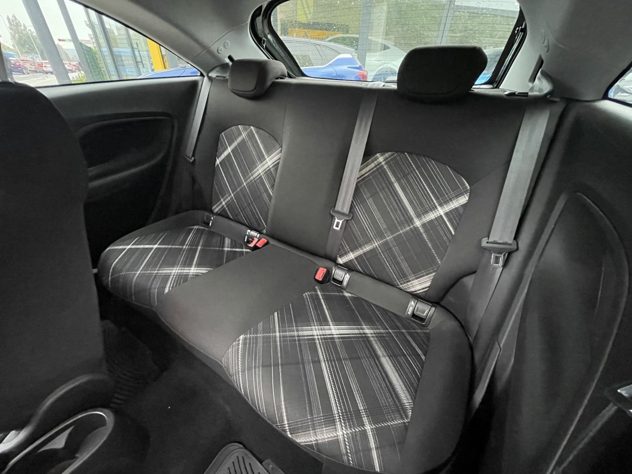 opel corsa 1,2 active - slika 10