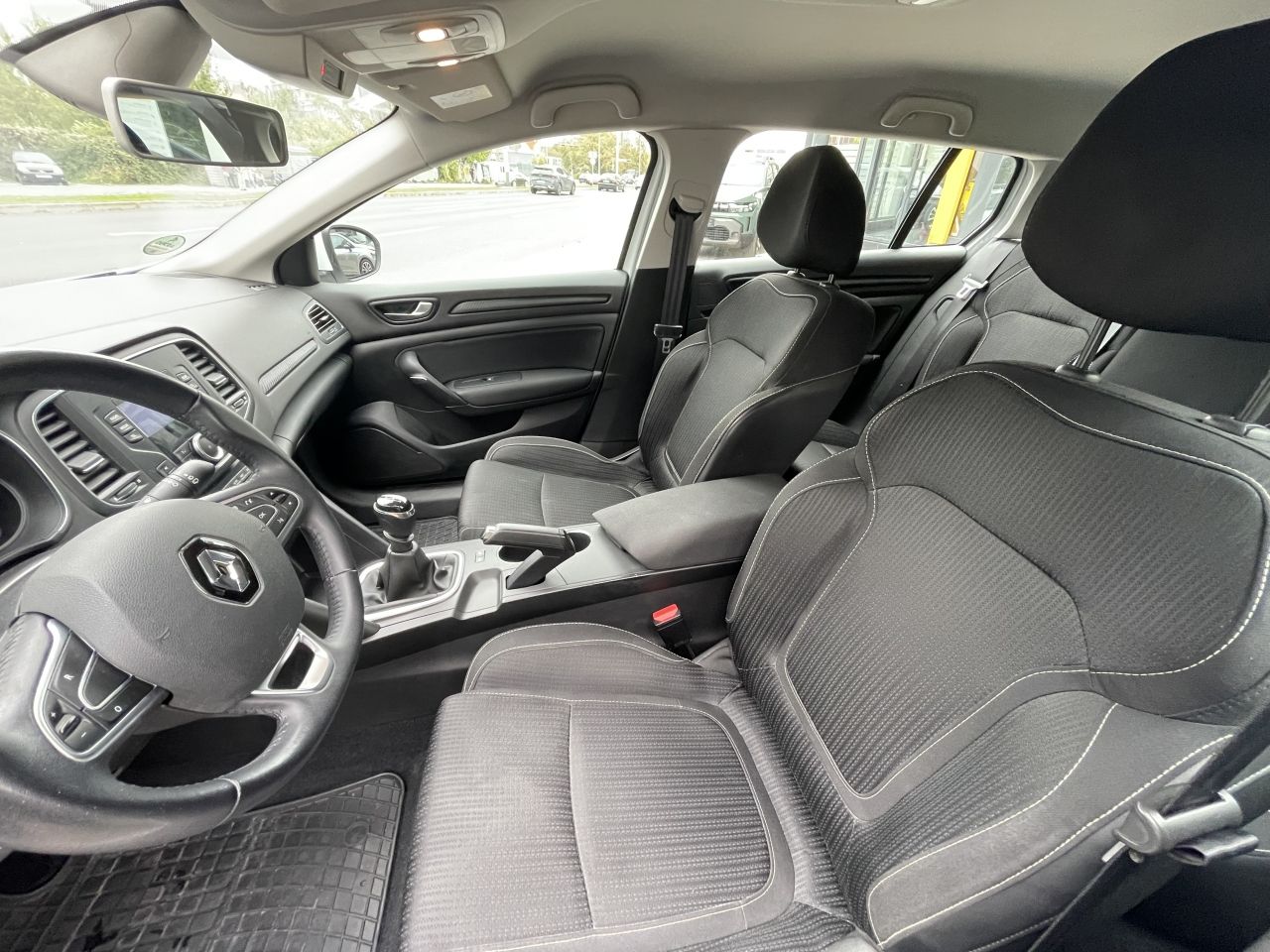renault mégane grandtour dci 110 energy business - slika 14