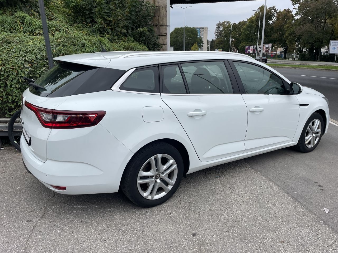 renault mégane grandtour dci 110 energy business - slika 4