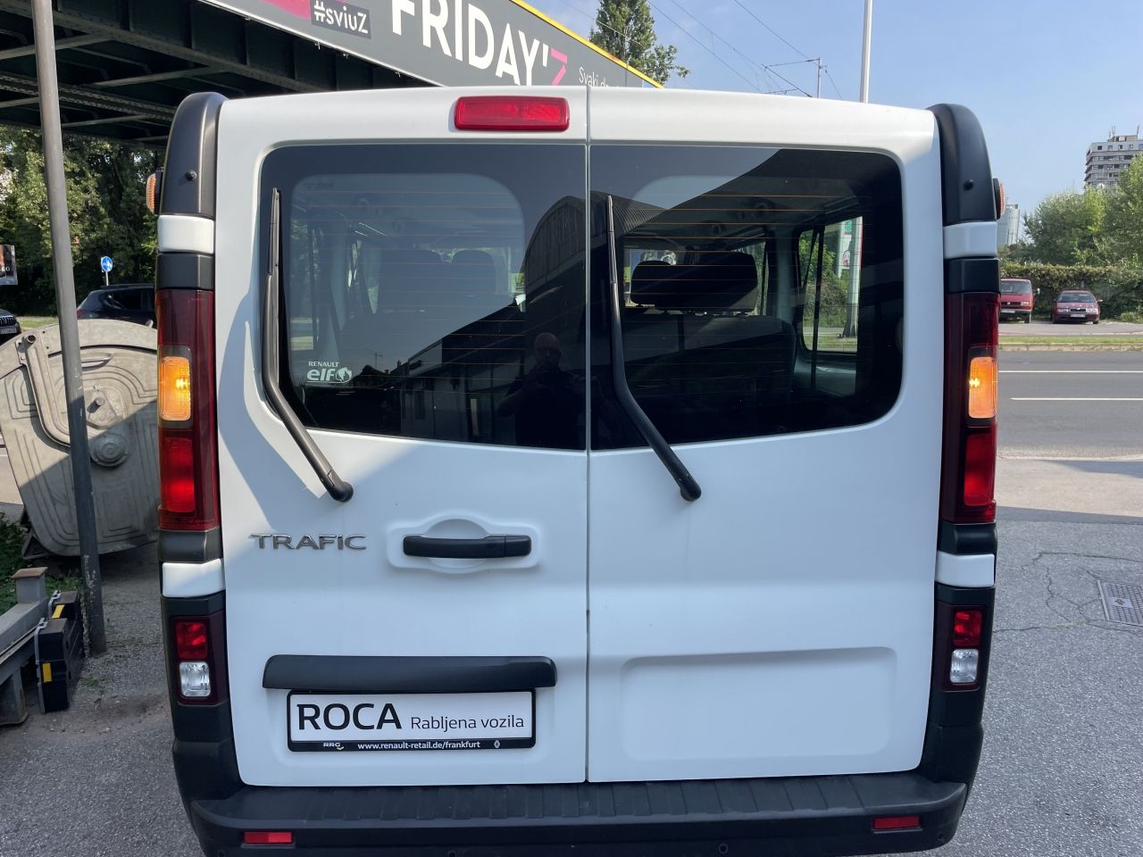 renault trafic grand passenger 2,0 dci 120 confort - slika 7