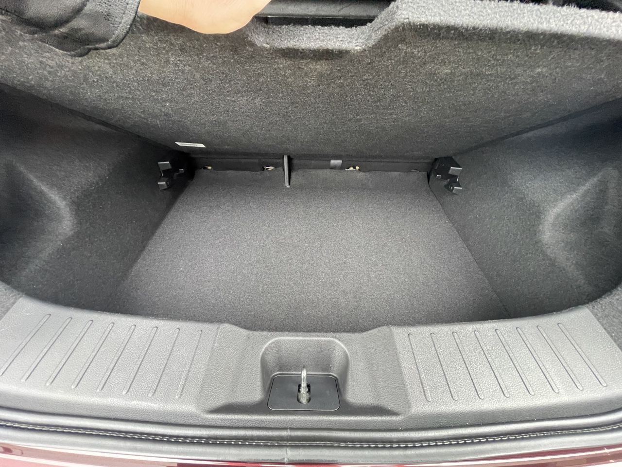 nissan juke 1,0 dig-t n-connecta dct - slika 10