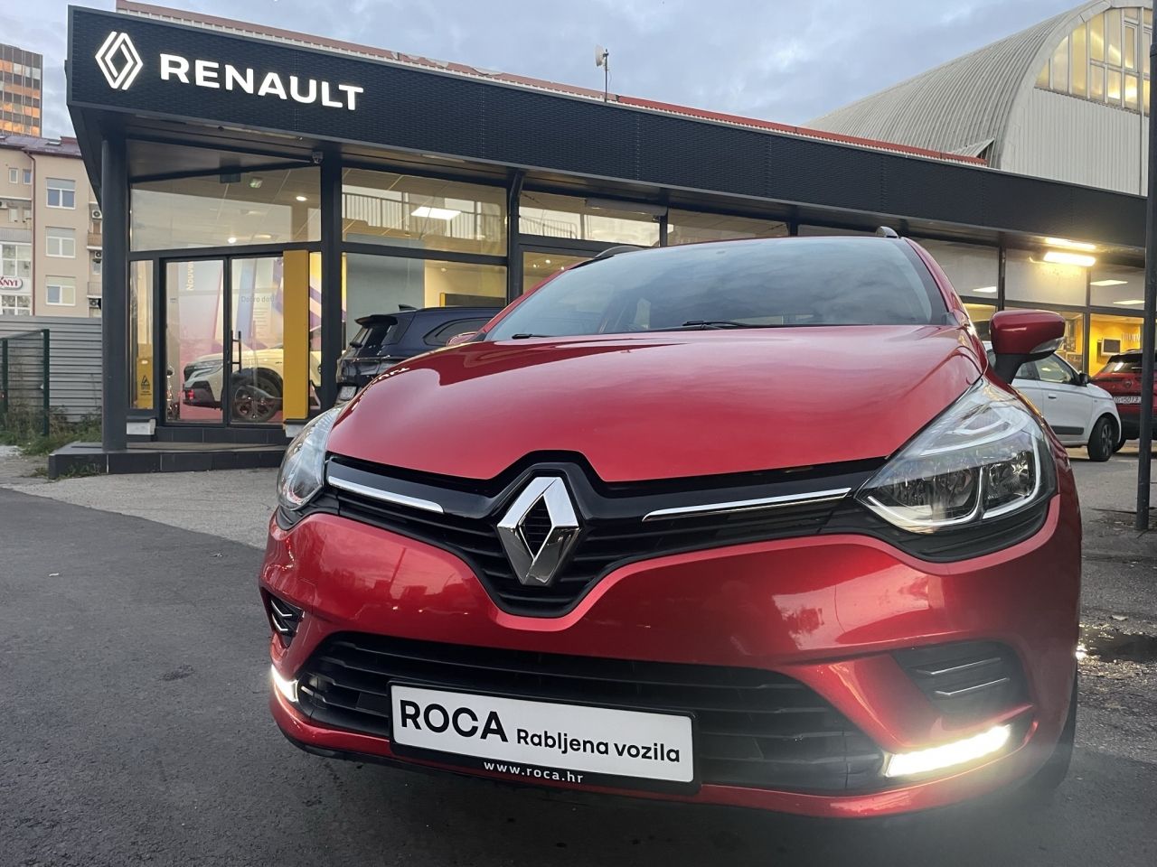 Renault Clio Zen Grandtour 90 ks - Zagreb