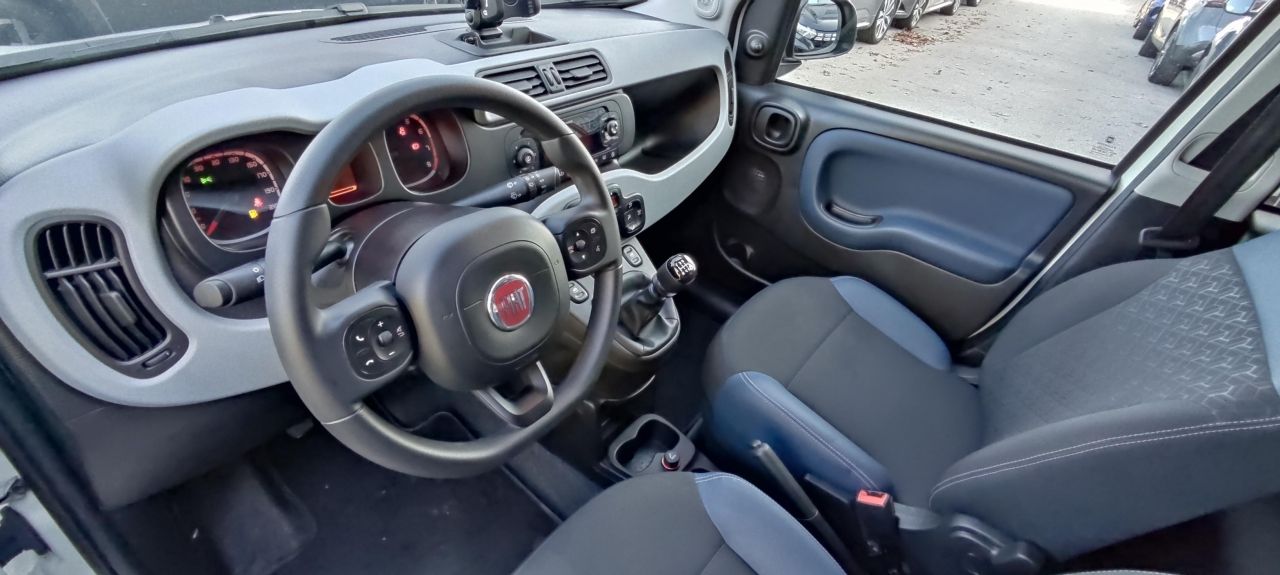 fiat panda 1,0 bsg hybrid city cross - slika 3