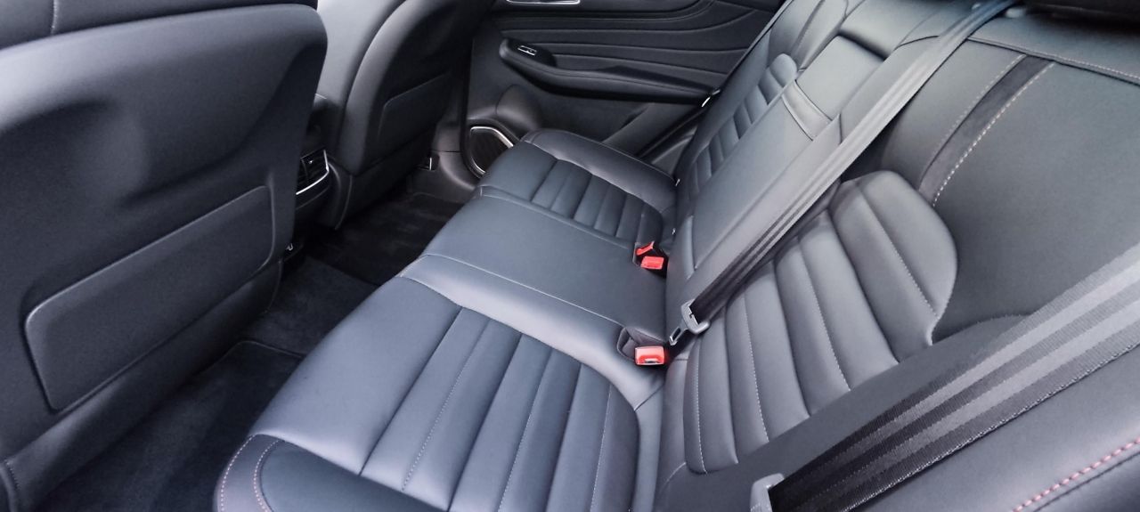 mg hs 1,5t gdi luxury aut. - slika 5