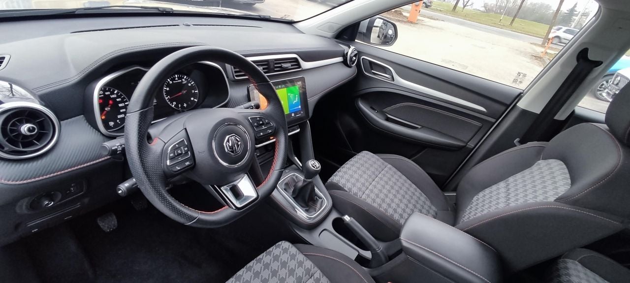 mg zs 1,5 vti-tech standard - slika 3