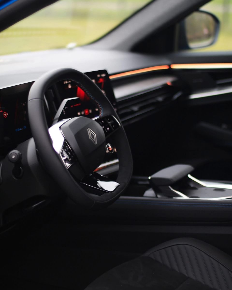 renault rafale e-tech 200 full hybrid esprit alpine aut. - slika 8
