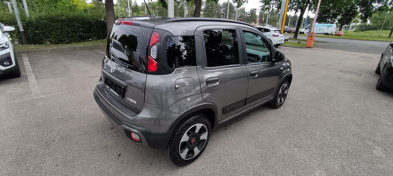 fiat panda 1,0 bsg hybrid city cross - slika 2