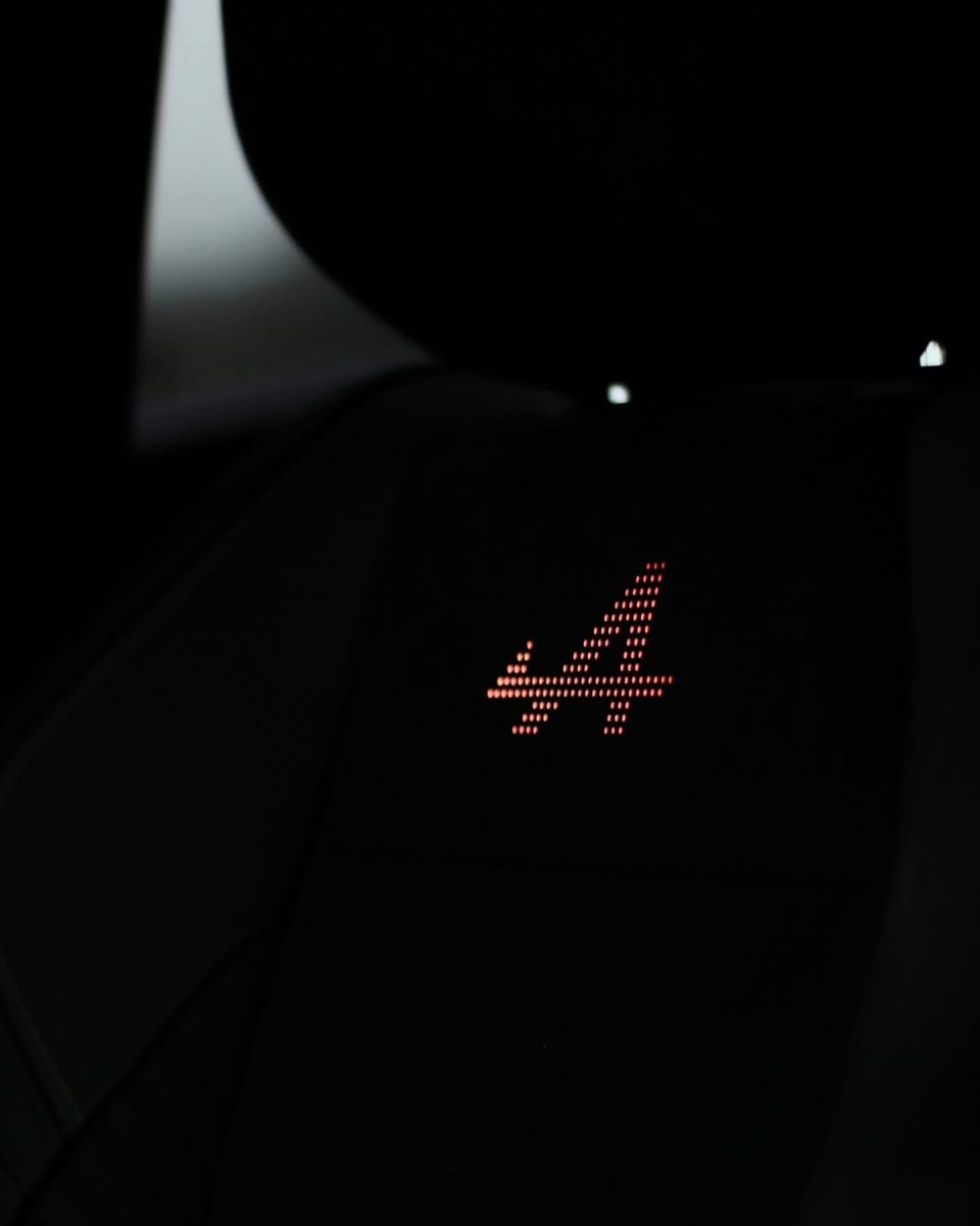renault rafale e-tech 200 full hybrid esprit alpine aut. - slika 3