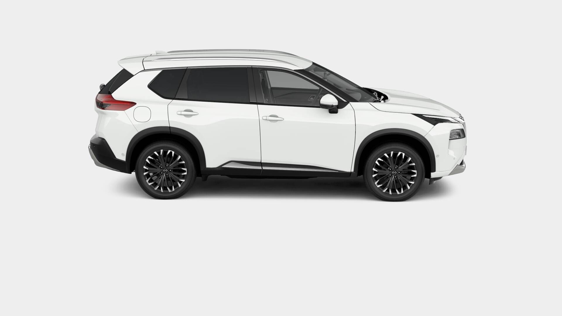 nissan x-trail tekna m-cvt 1.5 vc-t mhev x-tronic cvt - slika 4