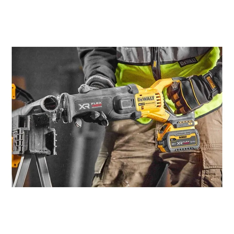 dewalt aku fv sabljasta pila 18v xr - slika 2