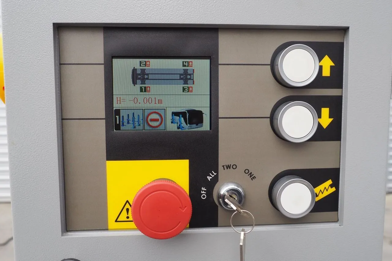mobilna dizalica četverostupna 5,5 tona - slika 5