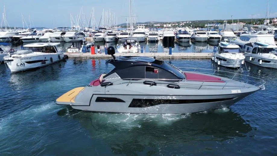 Mirakul 40 Hardtop - Markuševec