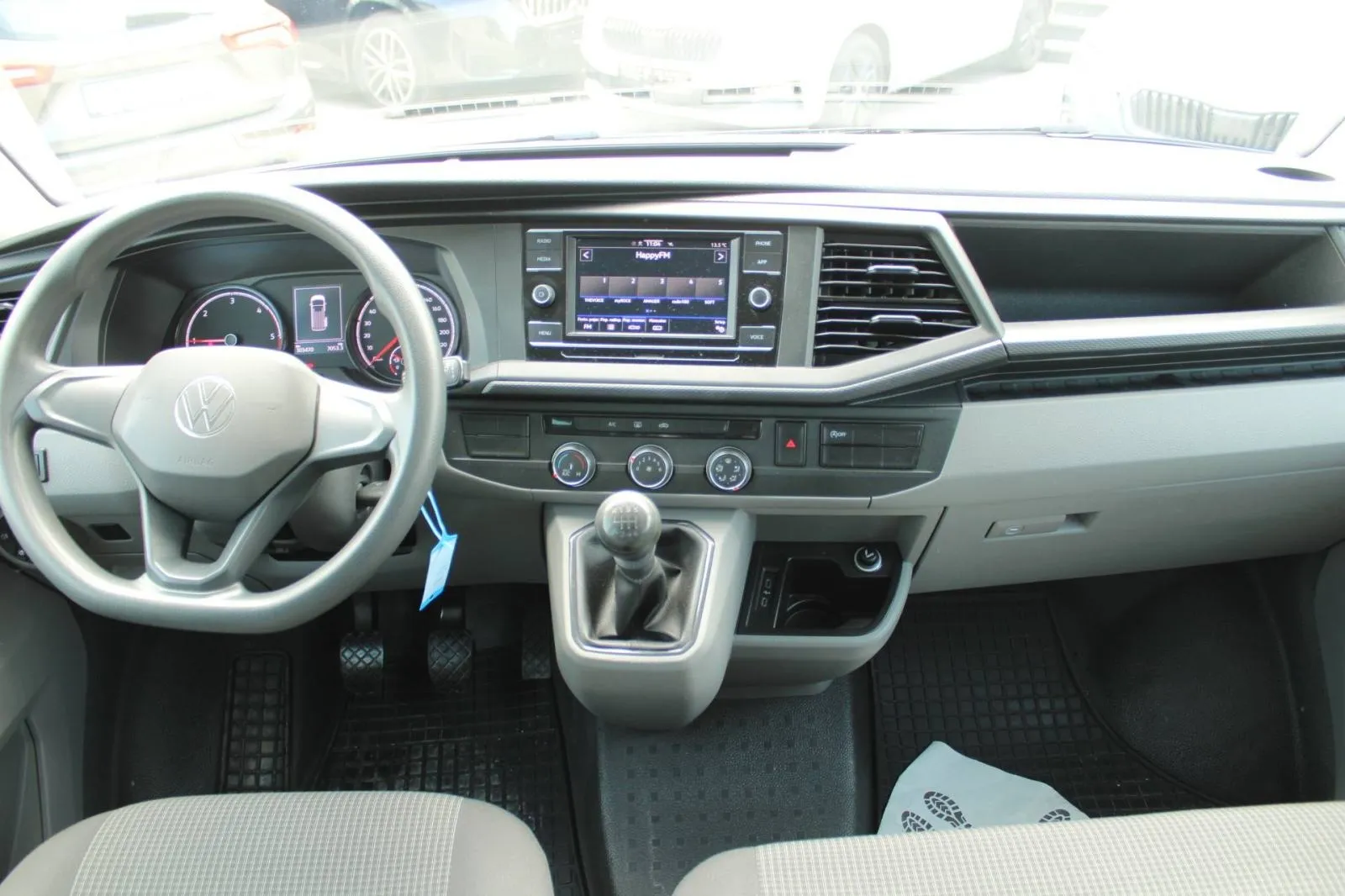vw transporter 2.0 tdi 150ks n1 - 6 sjedala, 2022 god. - slika 7