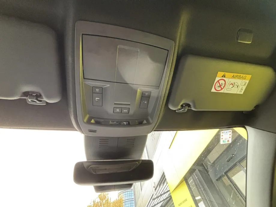 opel grandland gs f 1,2 xht mhev at - slika 22